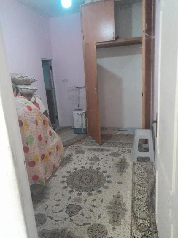 60متری حالش دو فرش 3×۴مخوره اتاق خواب 2×۳