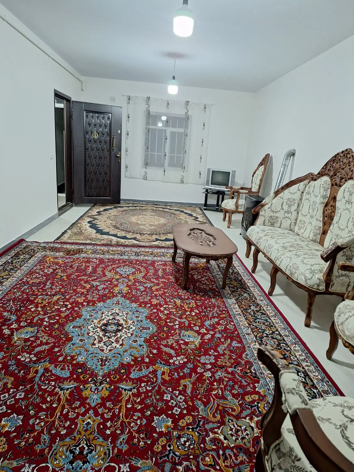 سوئیت ۲ خوابه در شهر کلیبر