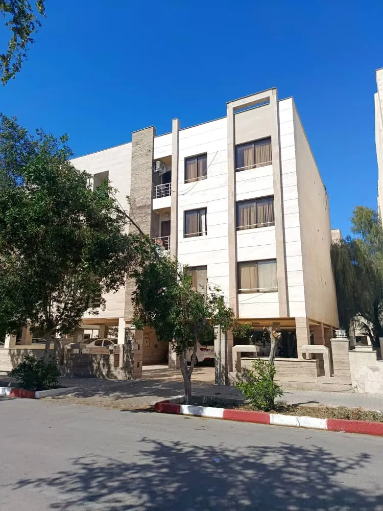 اجاره 97 متر دو خواب فوق العاده تمیز نوبنیاد 3