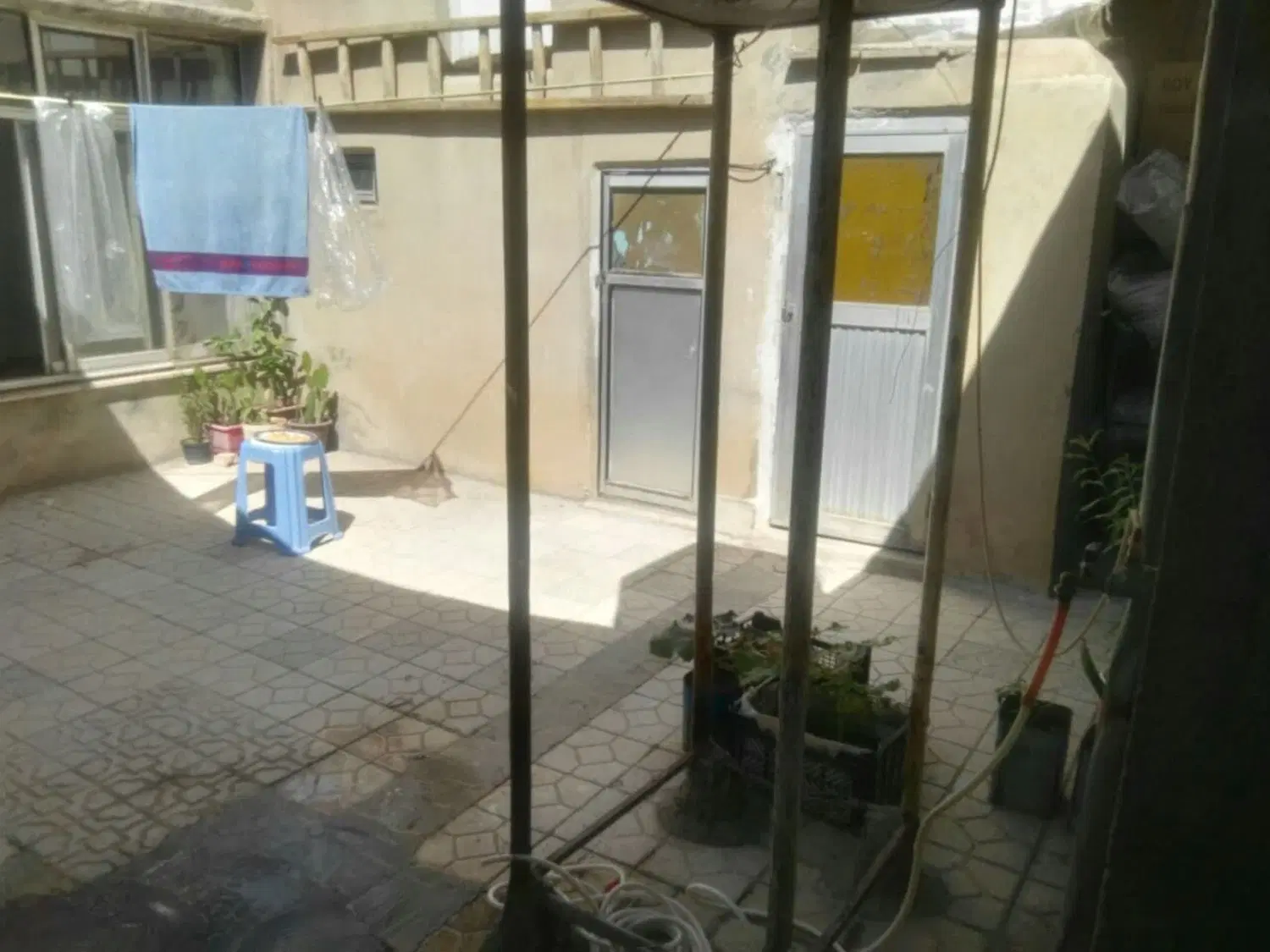 ویلایی مسیر نفت