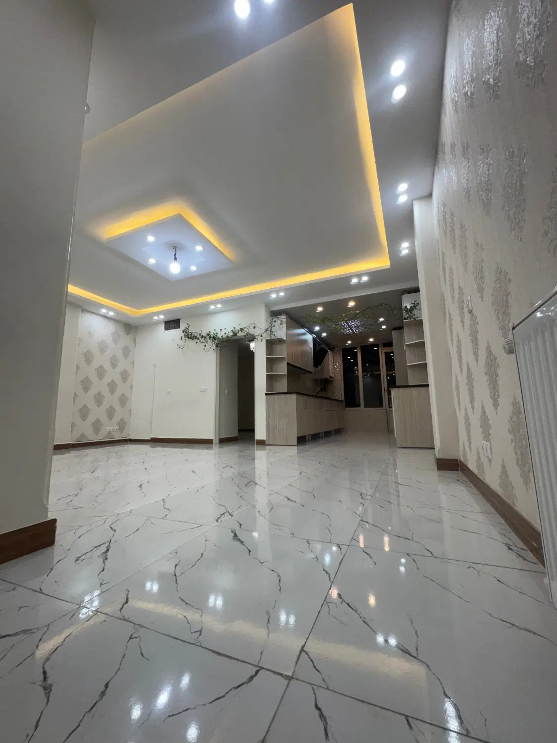 ۸۵ متری ، لوکیشن بی نظیر ، سنددار