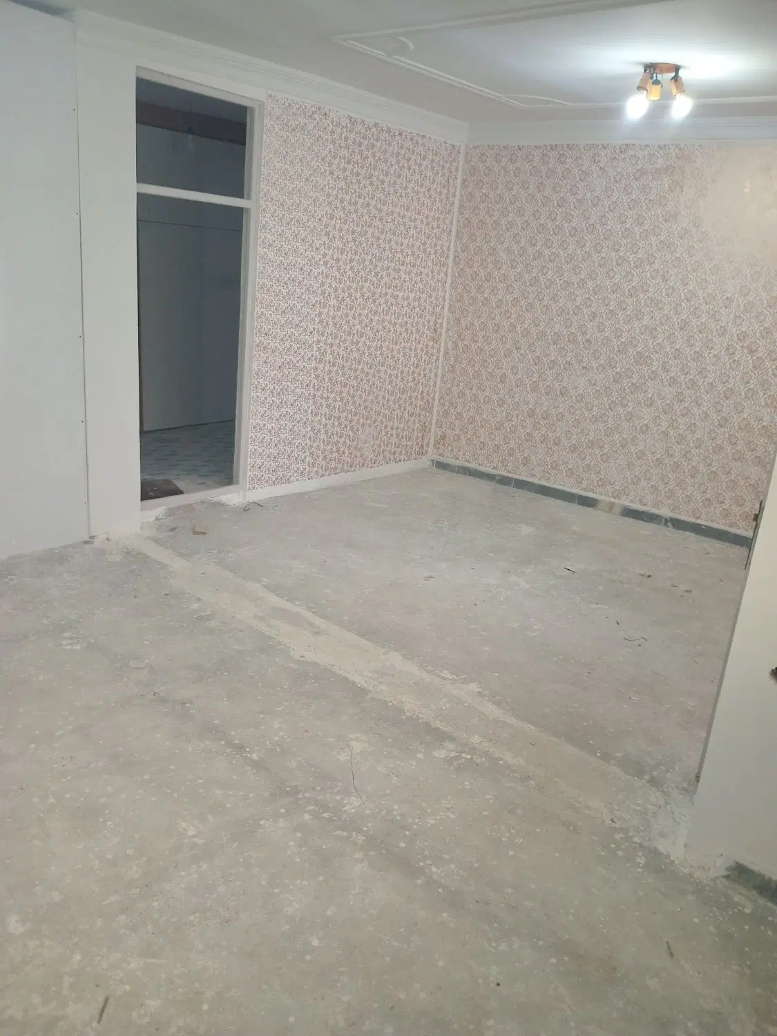 اجاره یکباب منزل مسکونی ویلایی دربست