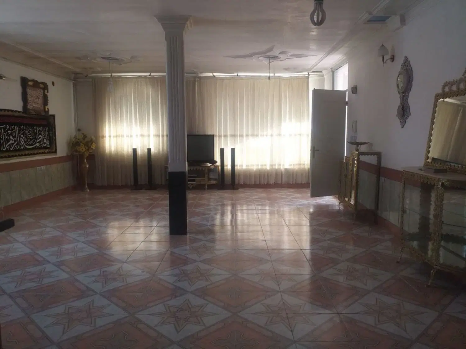منزل اجاره ای درطبقه دوم خیابان ۱۷شهریور
