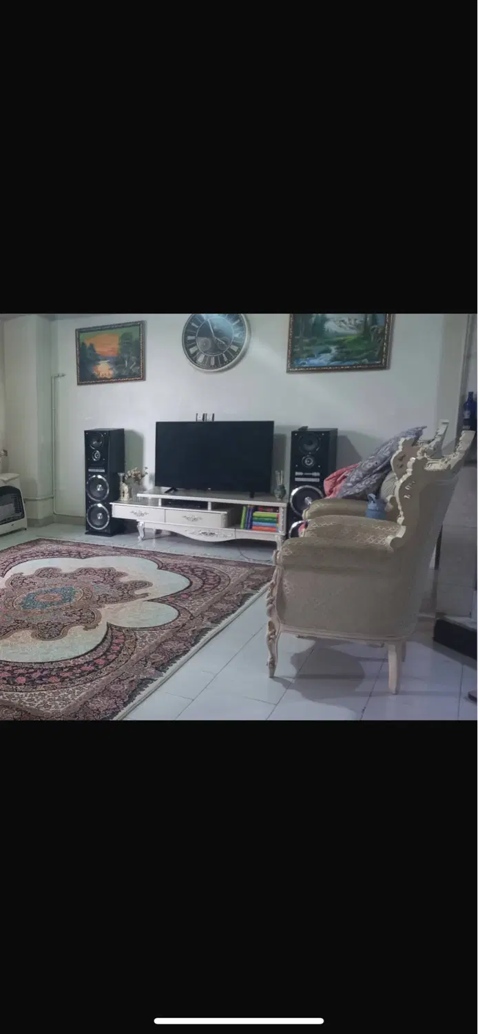اجاره اپارتمان محله بنیاد ۳۵۰ متری