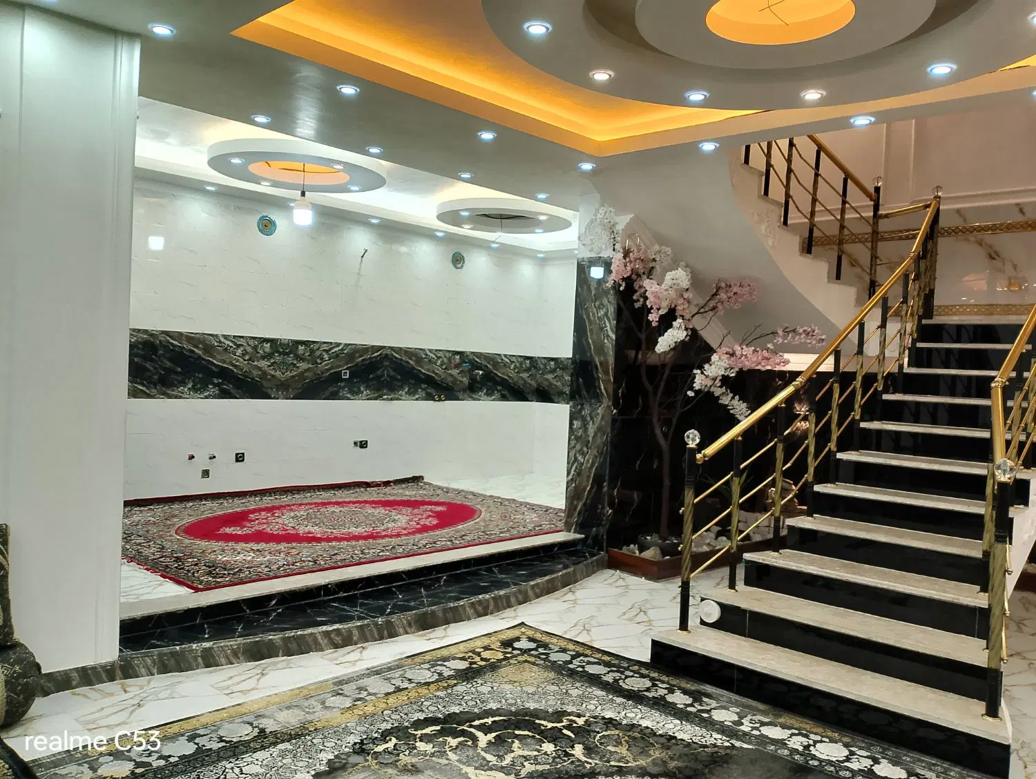 منزل دوبلکس دو نبش شیک  شهرک جهاد
