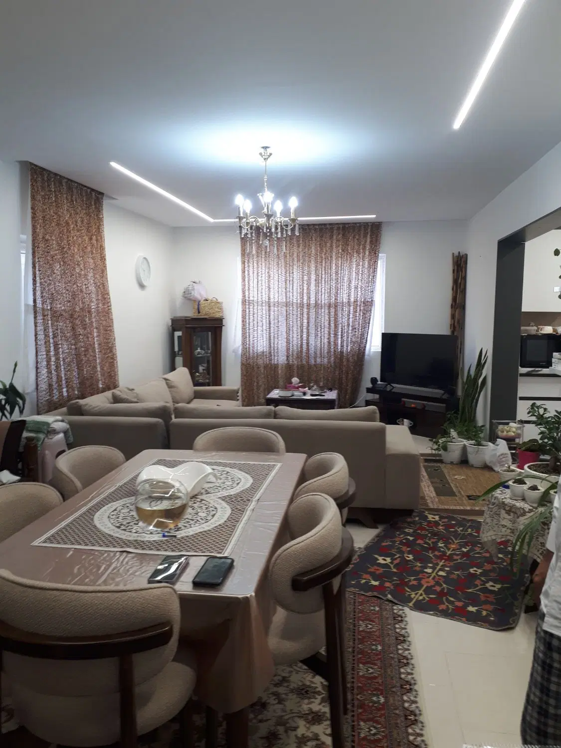 فاز 5 پردیس 2 خوابه
