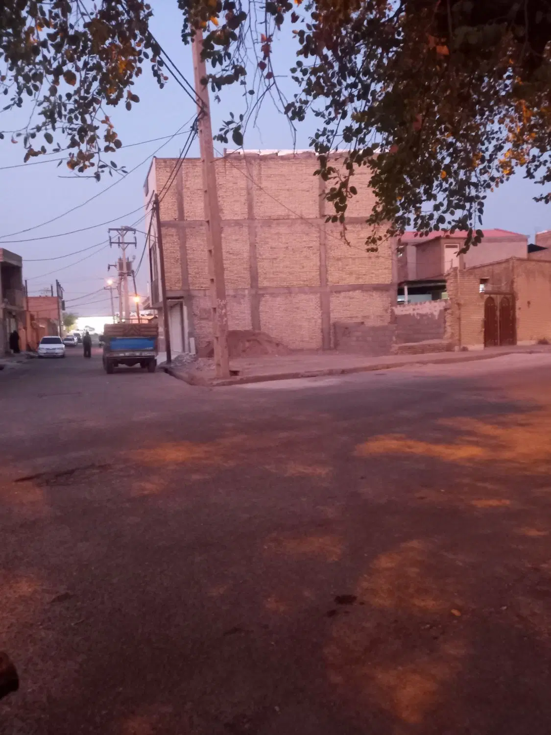 ۶۰ متر زمین خام کوی مدرس