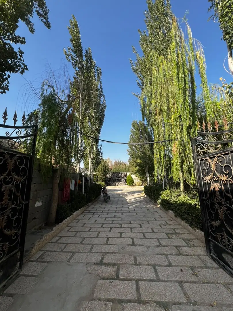 باغ ویلا ۱۰۰۰ متری دهکده ورزشی