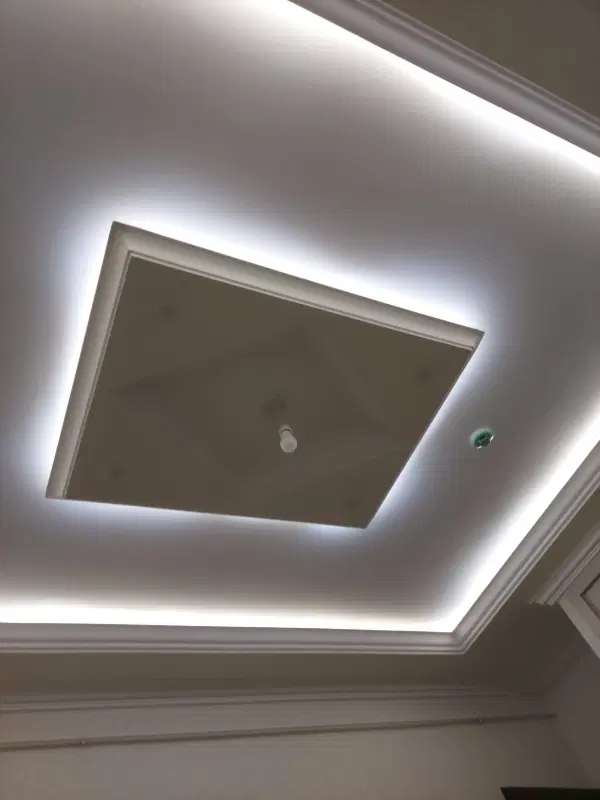 فروش واحد اداری و تجاری