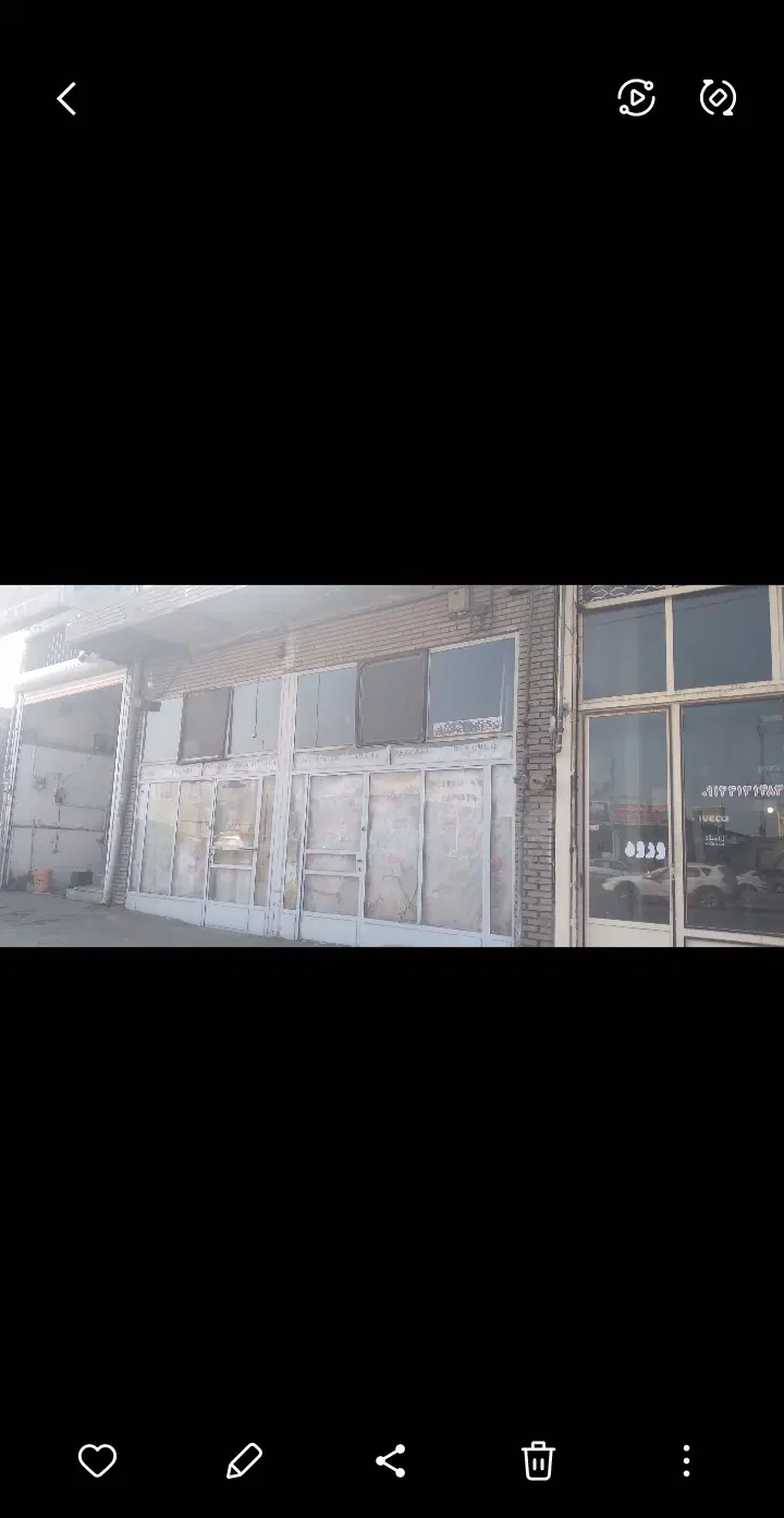 مغازه در سه راه پادگان