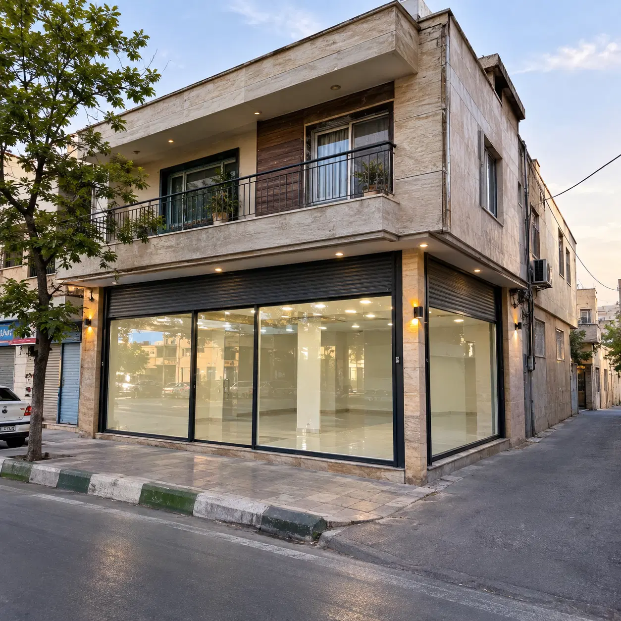 مغازه دونبش با ۵۰ متر مسکونی در باسمنج