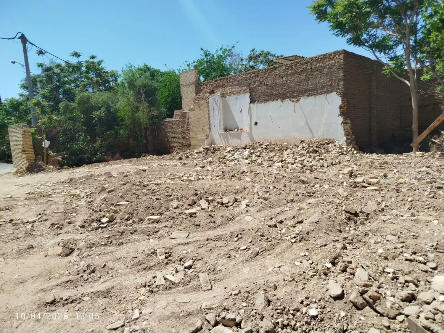 زمین مسکونی با انشعابات  ۲۷۰ متری  نعیم آباد