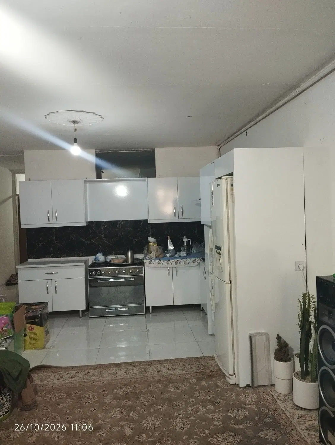 طبقه همکف راه جدا ماشین رو دوخواب 90متری طبرسی