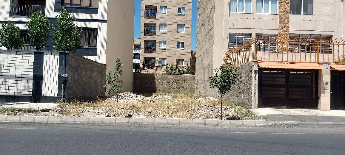 زمین ۲۶۰ متری واقع در فردیس پارک تندرستی خ قدیمی