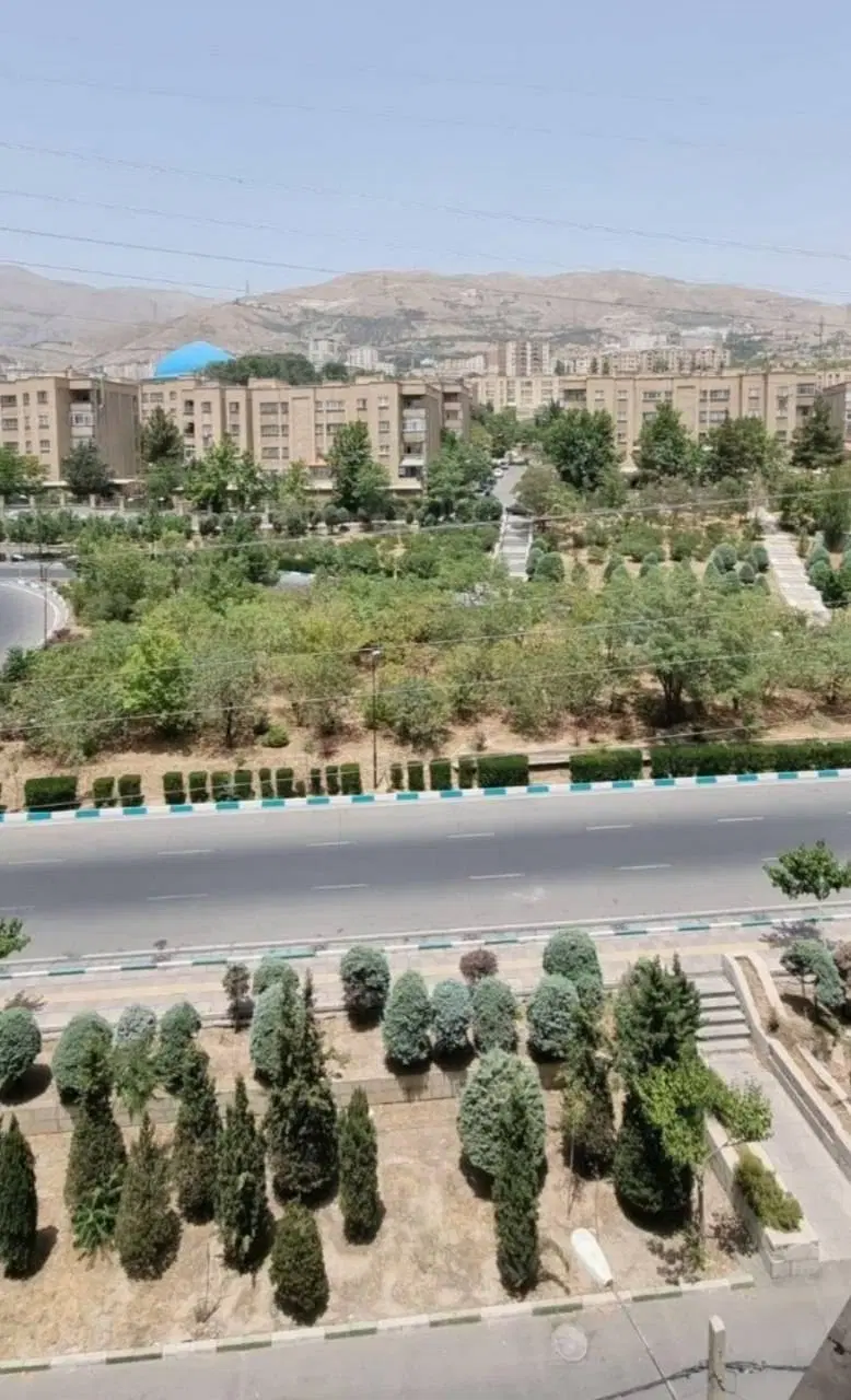 فروش آپارتمان قدرالسهمی شهرک محلاتی خ نصر