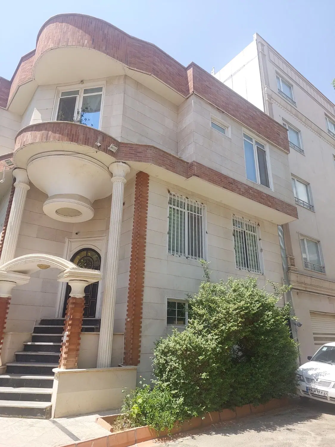 اجاره یک طبقه ویلایی مبارک اباد بلوار امریه