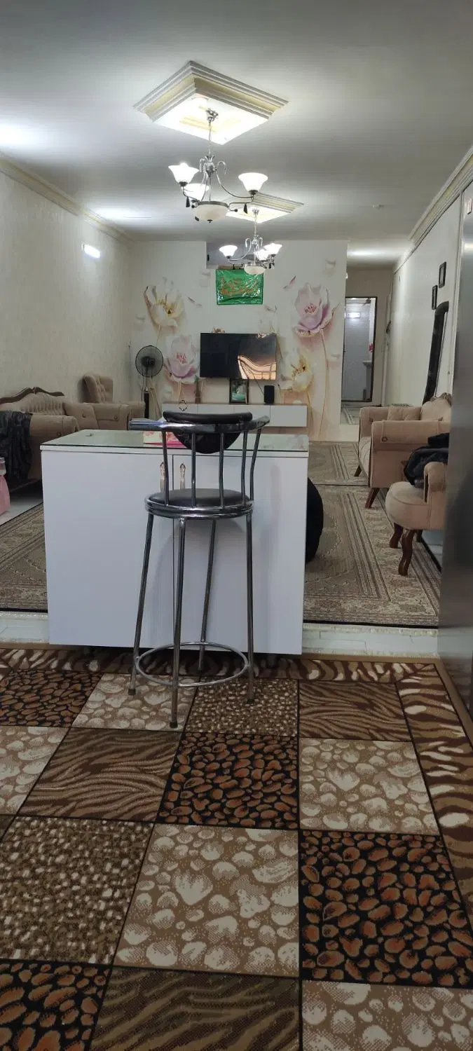 اپارتمان طبقه اول ۸۵متردوخواب