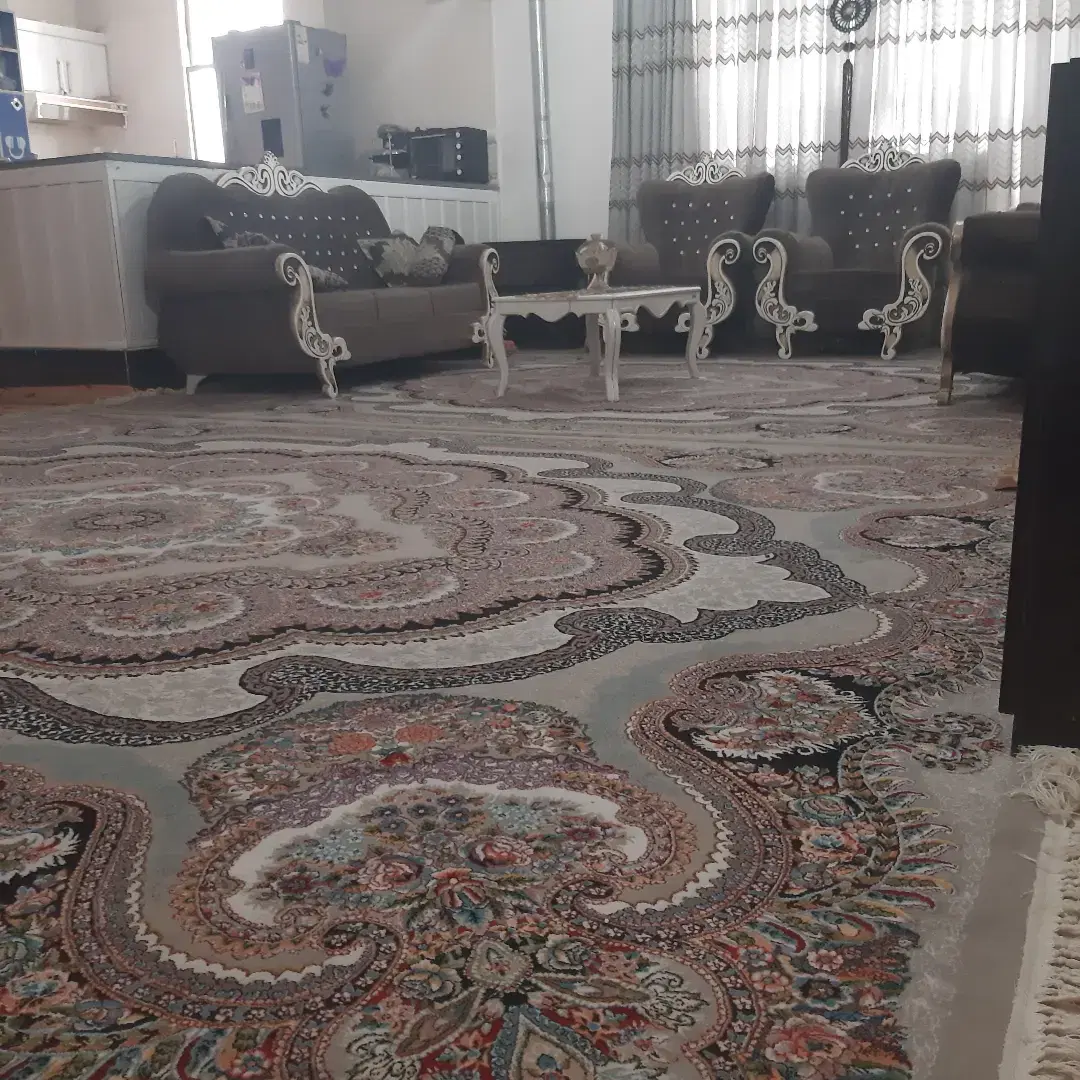 اپارتمان مرکز شهر جنب مدرسه دخترانه حضرت زینب