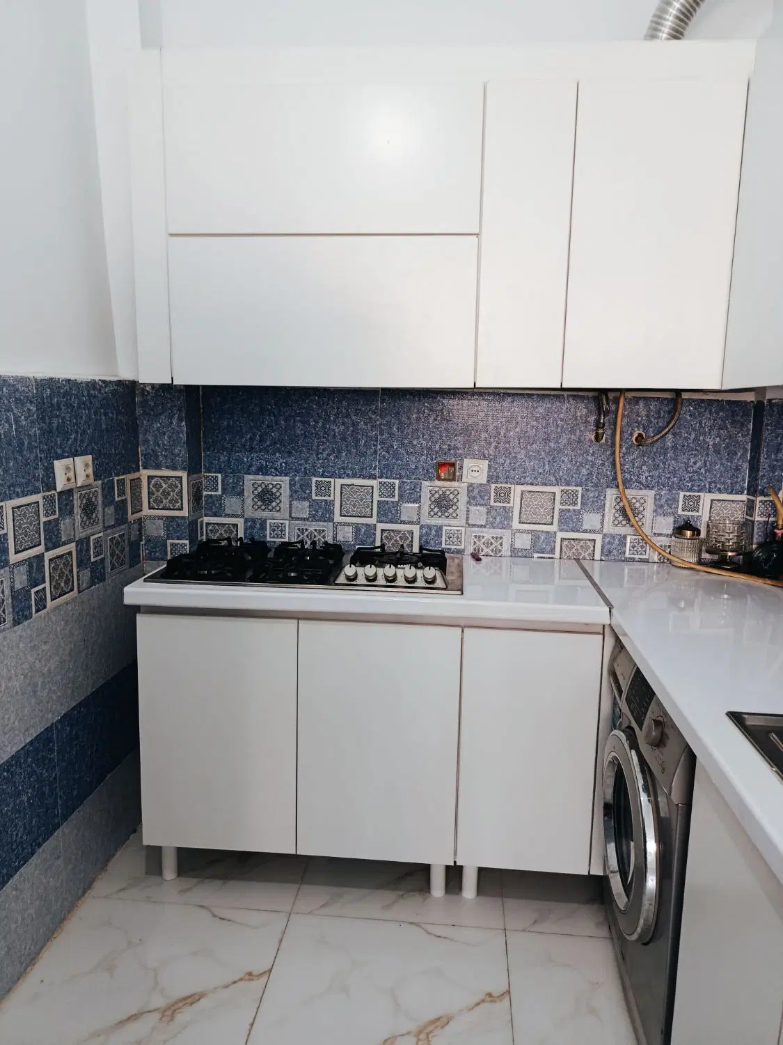 دو طبقه هست در بسته