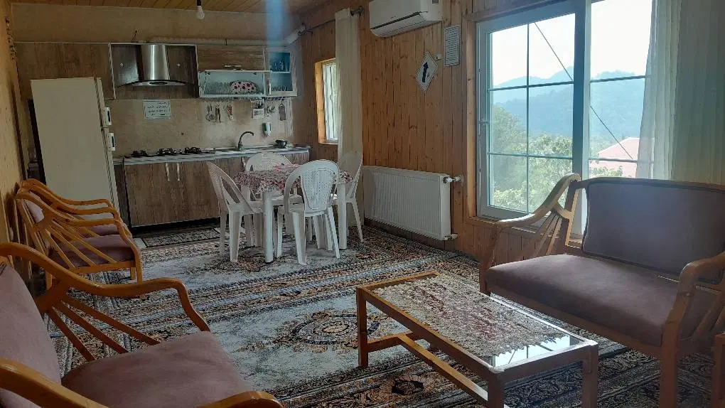 کلبه چوبی در دل جنگل‌ های طاسکوه ماسال‌