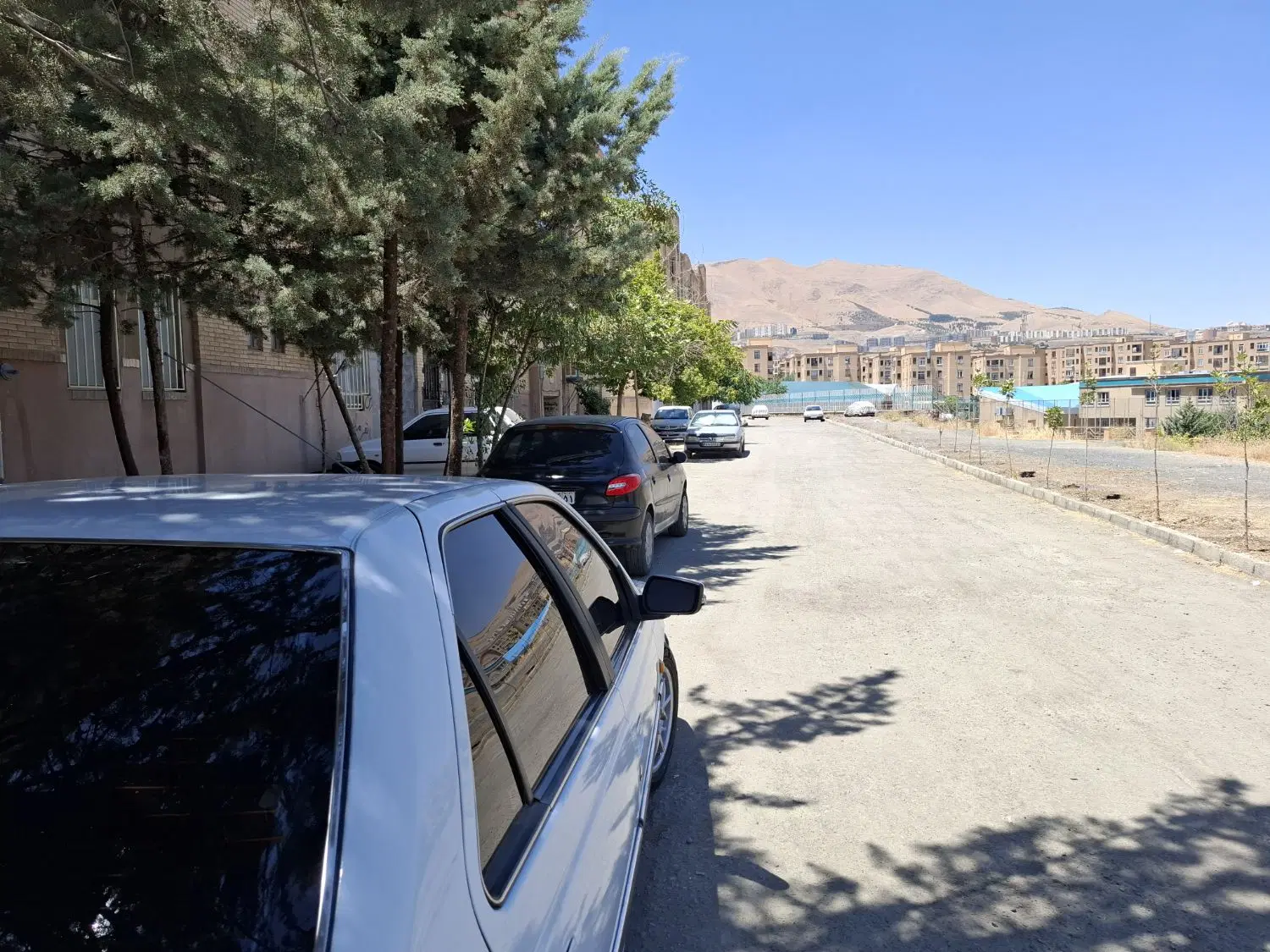 آپارتمان پاوان بهاران ردیف اول