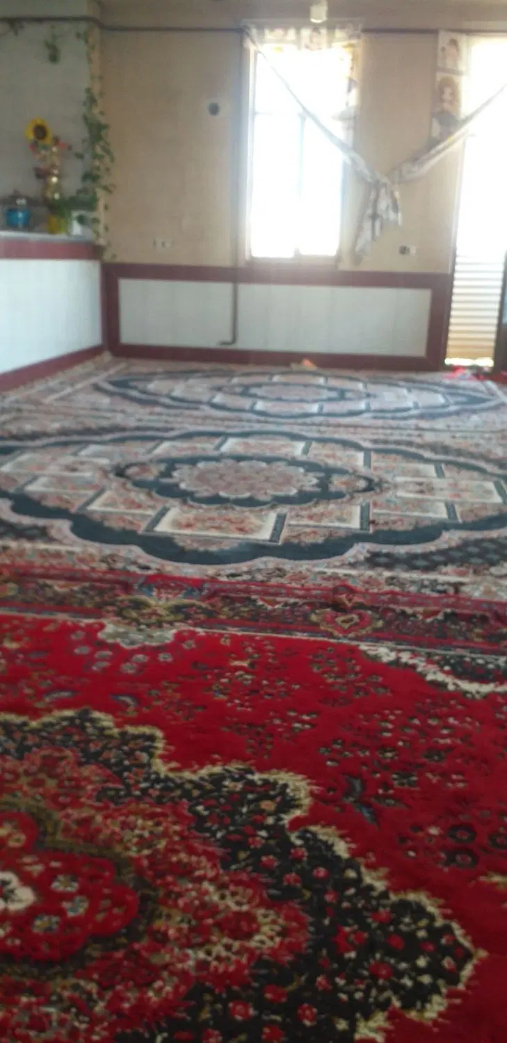 طبقه بلا ۸۰ متر