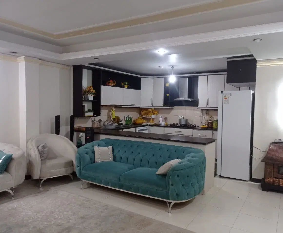 ۹۵ متری تاپ لوکیشن