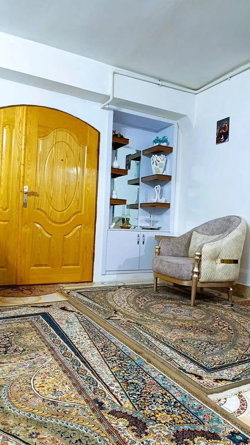 فروش آپارتمان ۸۶ متری  مجتمع ثامن کارخانه قند