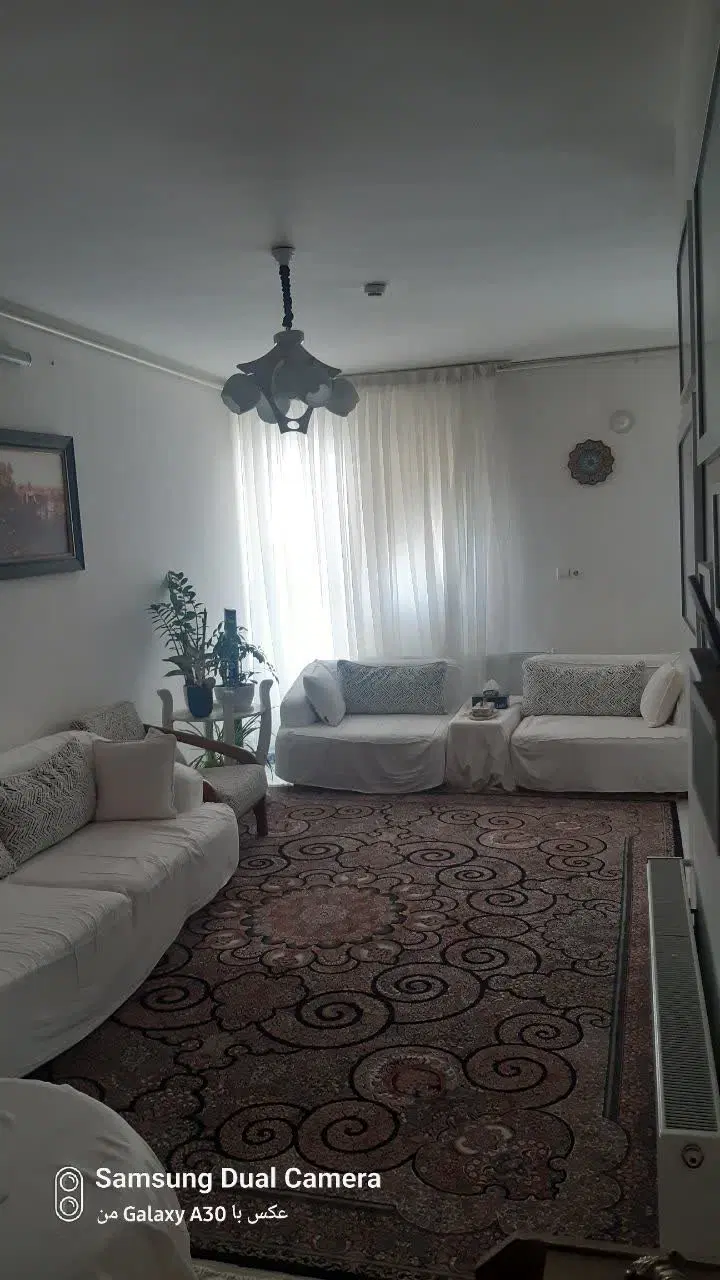 واحد ۷۸ متری طبقه اول