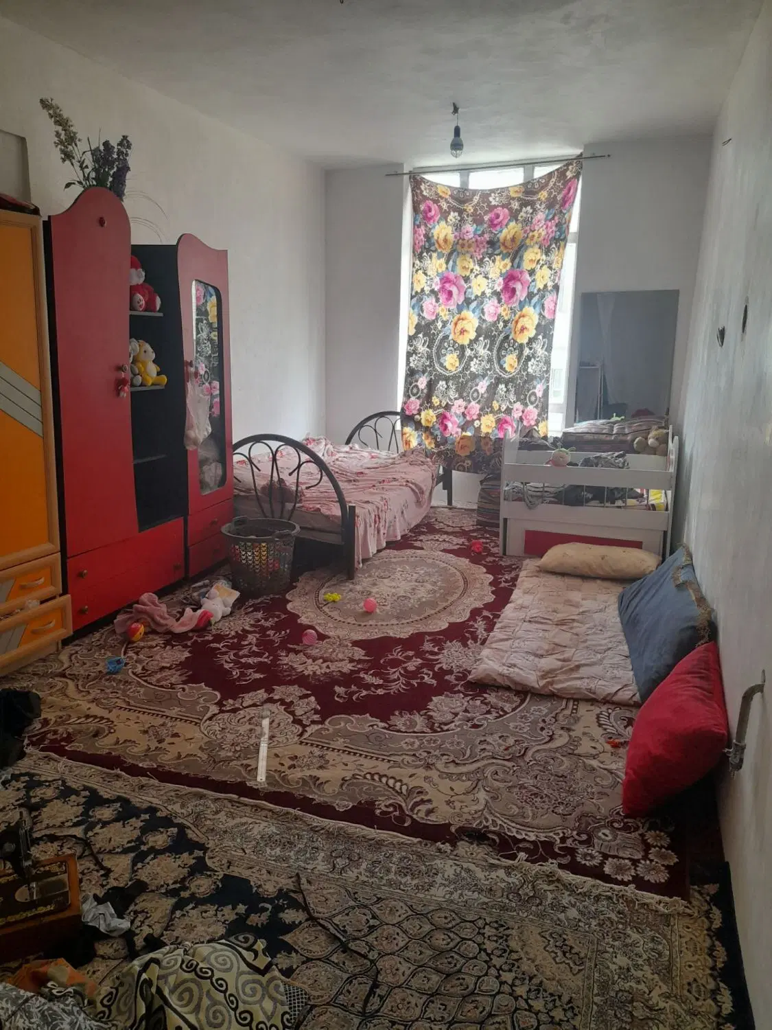 رهن و اجاره ویلایی دربست با مغازه تجاری