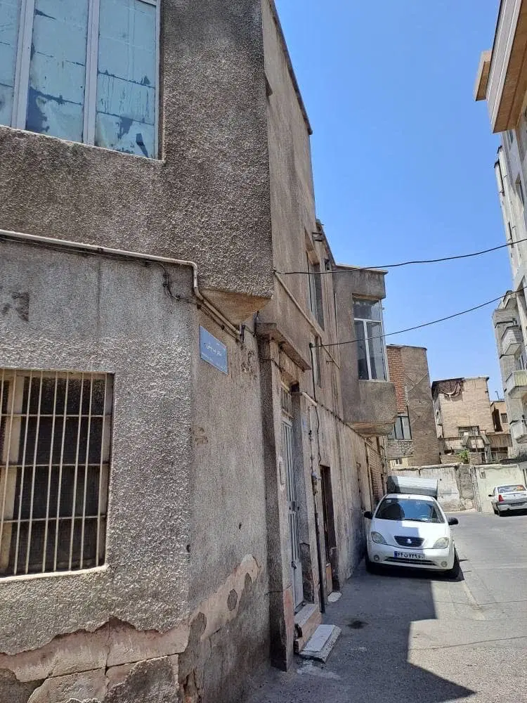 ملک کلنگی ۱۷۲متری واقع در نظام آباد