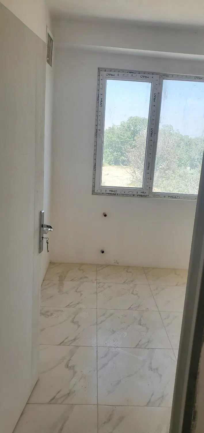 ۹۰ متری ۲ خواب کلید نخورده خام باغستان