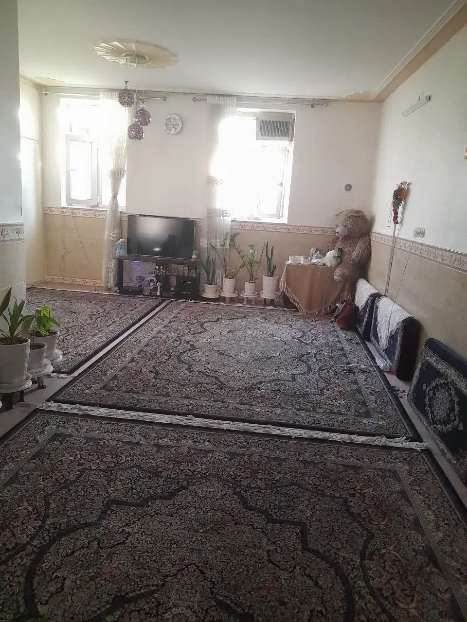 ۱ طبقه آپادتمان