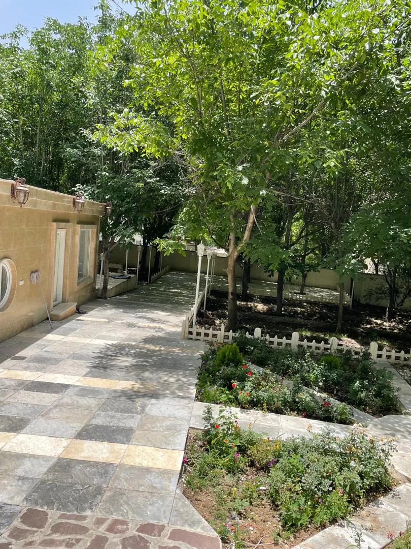 ویلاباغ بهارک کردان