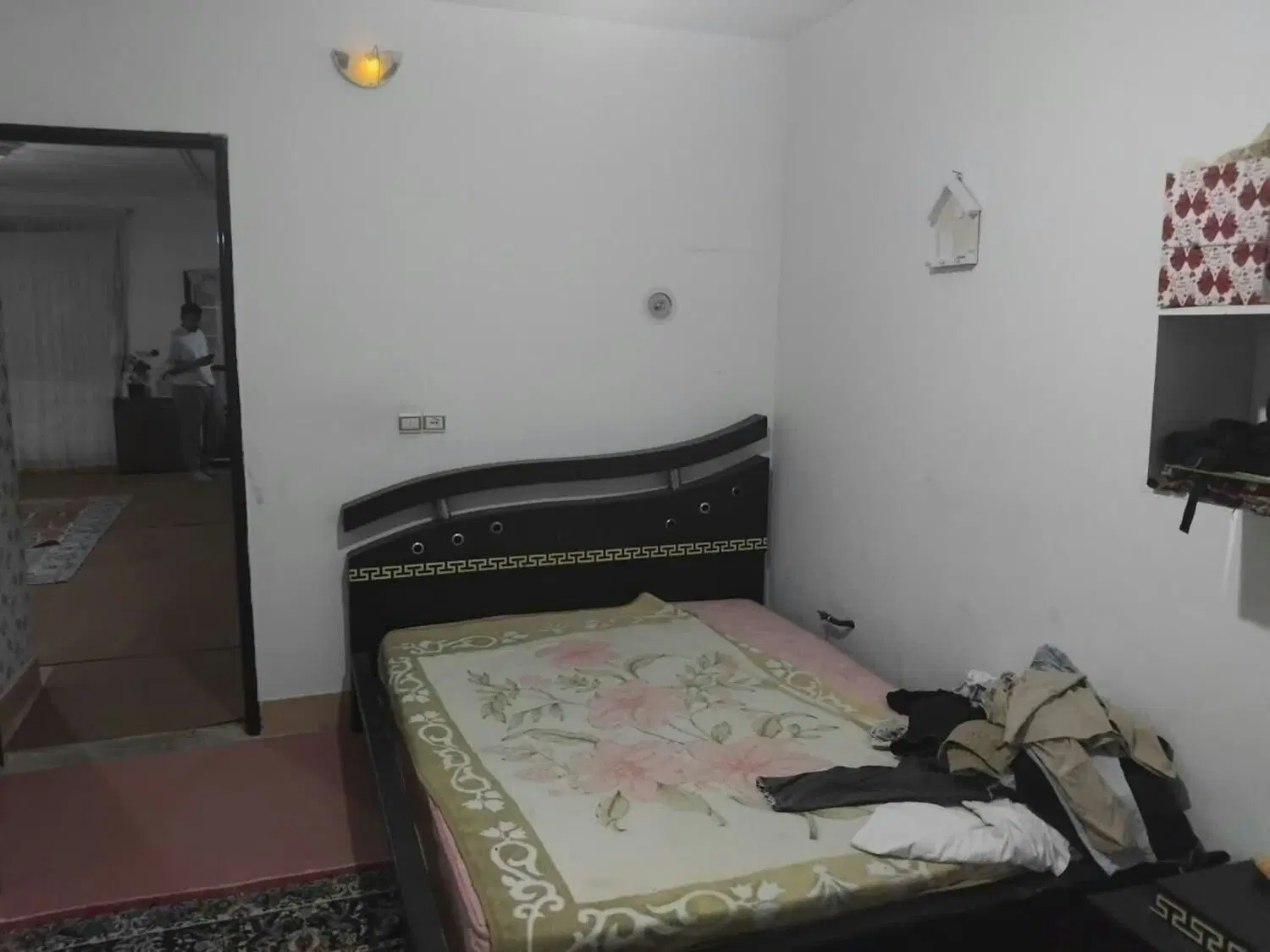 ۱۲۰ متری پارکینگ دار در شهر ک شاهد