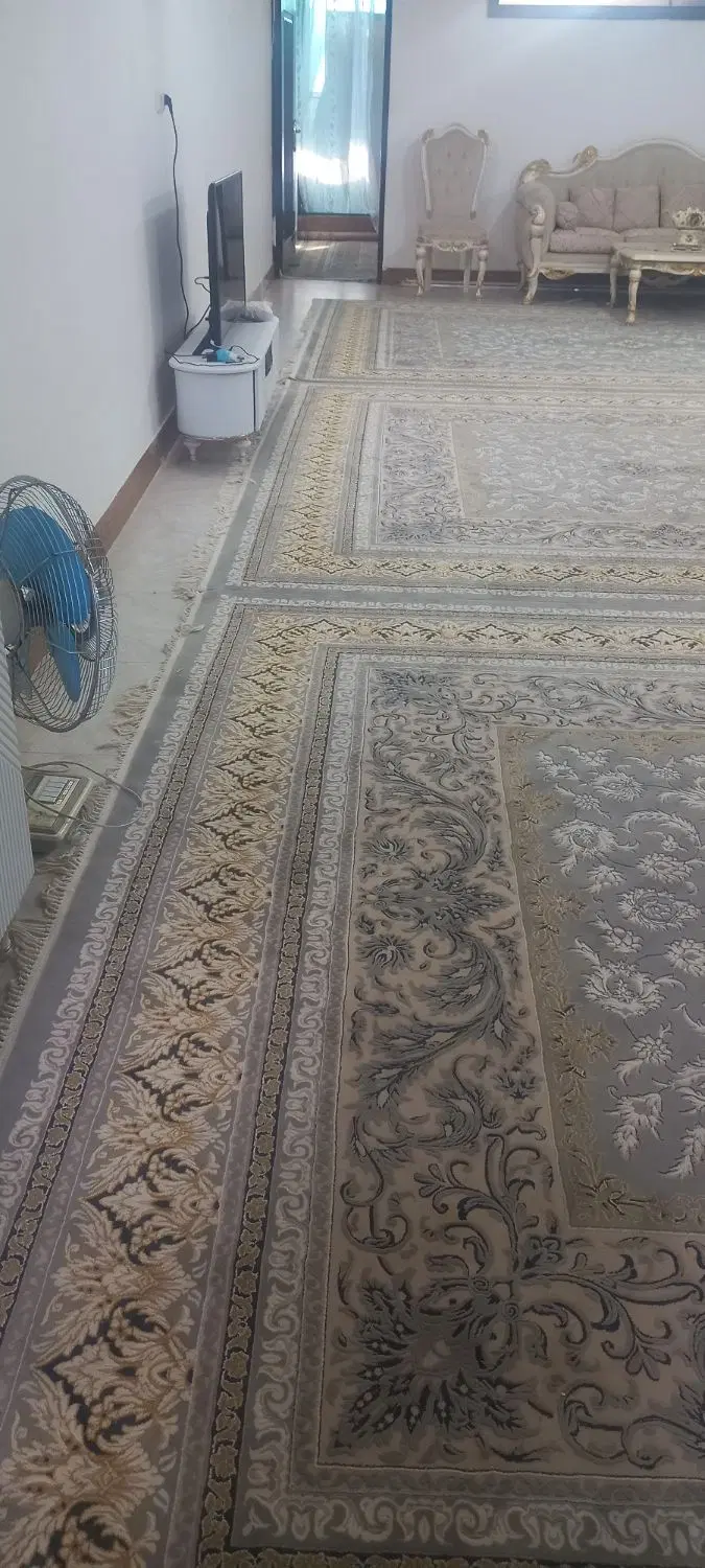 خانه دو طبقه ویلایی در بازارچه مرکزی