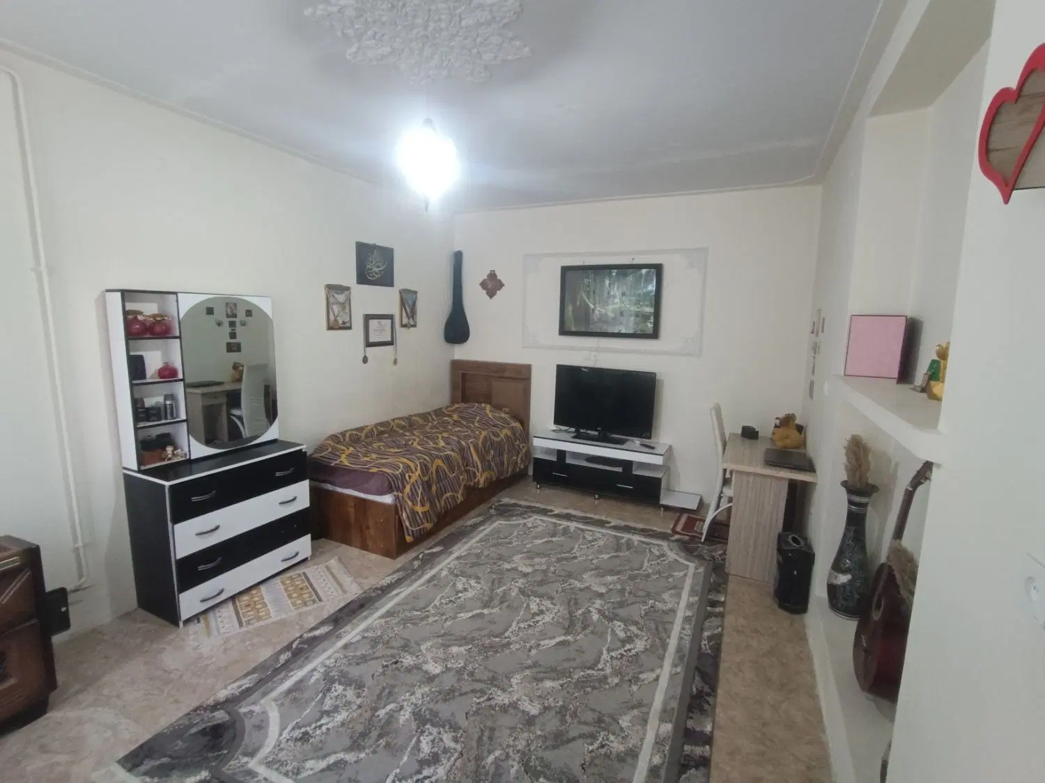 ویلایی 200 متری بازسازی شده شهرک معلم (فقط معاوضه)