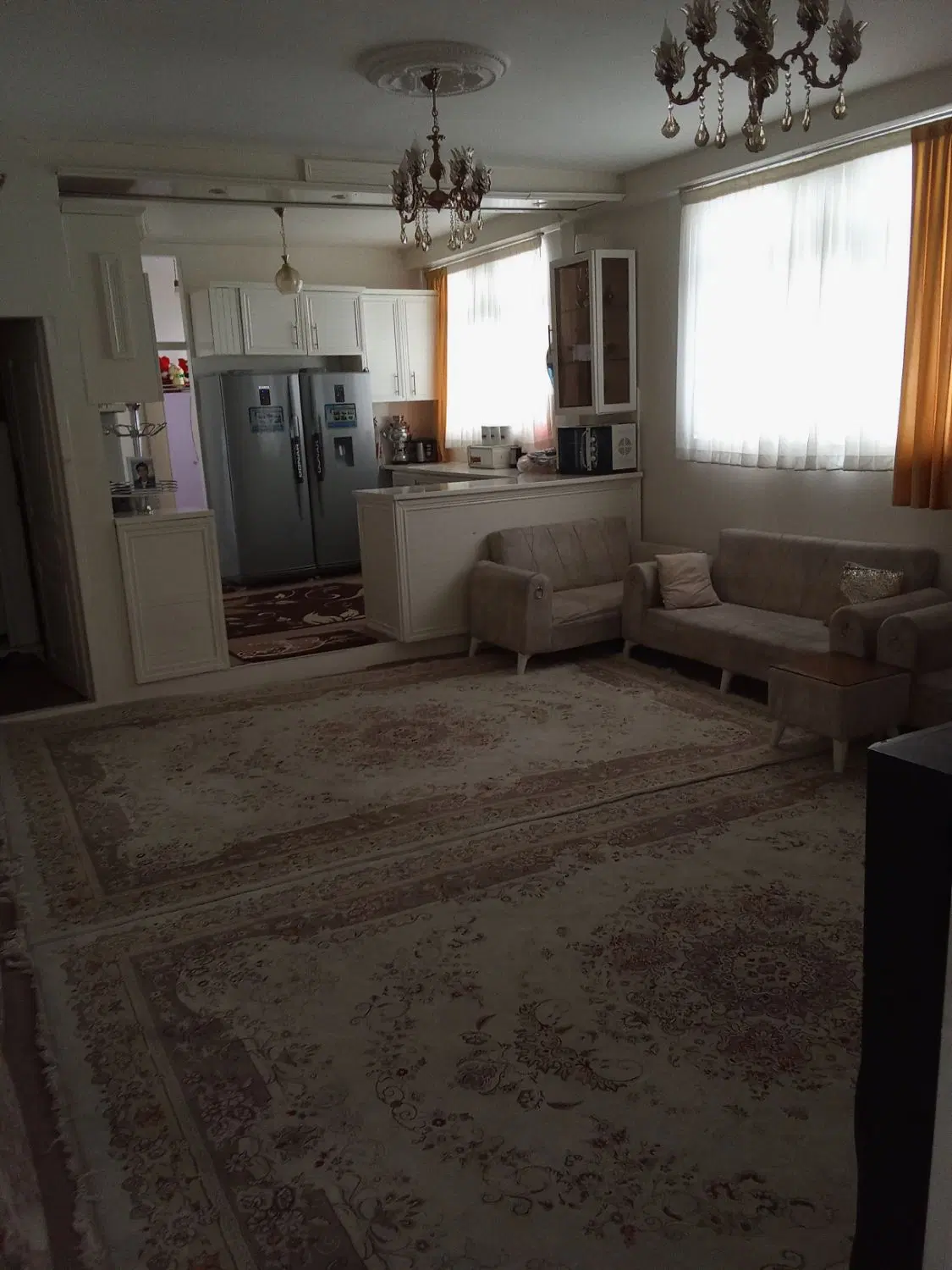 حیاط مسکونی