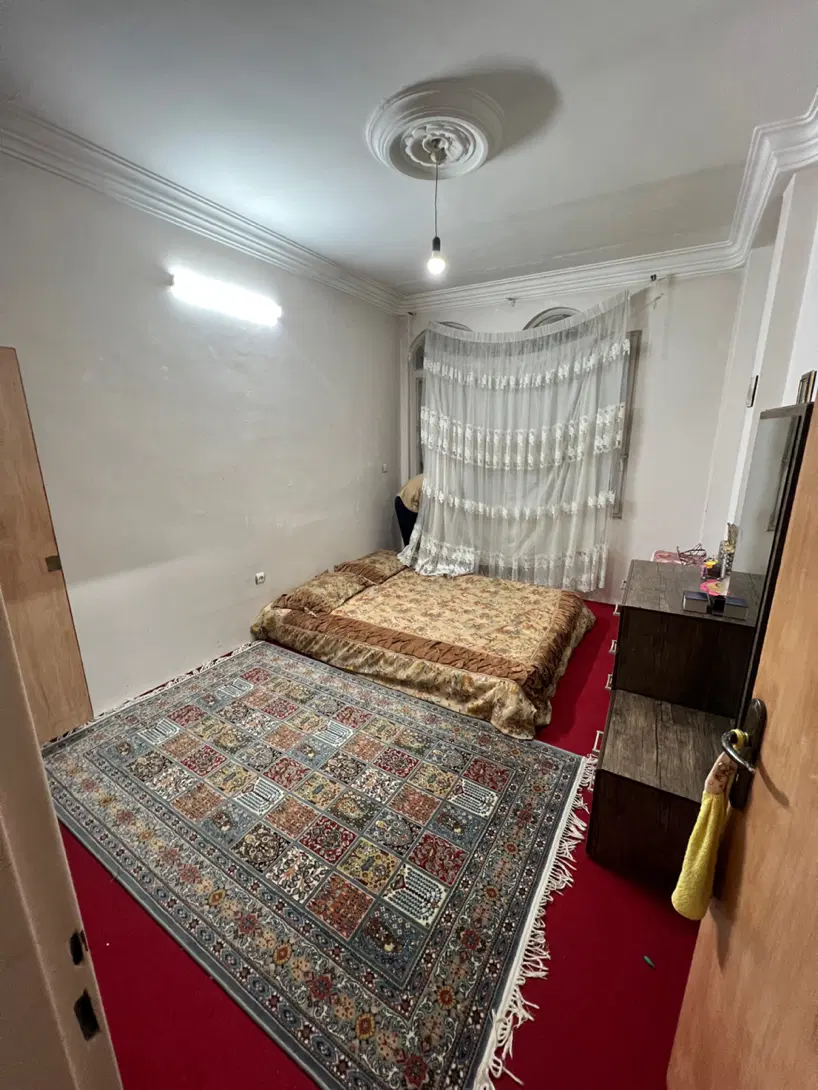 ۹۰ متر دو خواب طبقه سه فلاحی ۵۰