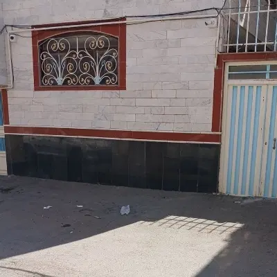 رهن و اجاره آپارتمان  ۸۲ متر دامپزشکی - شنب غازان