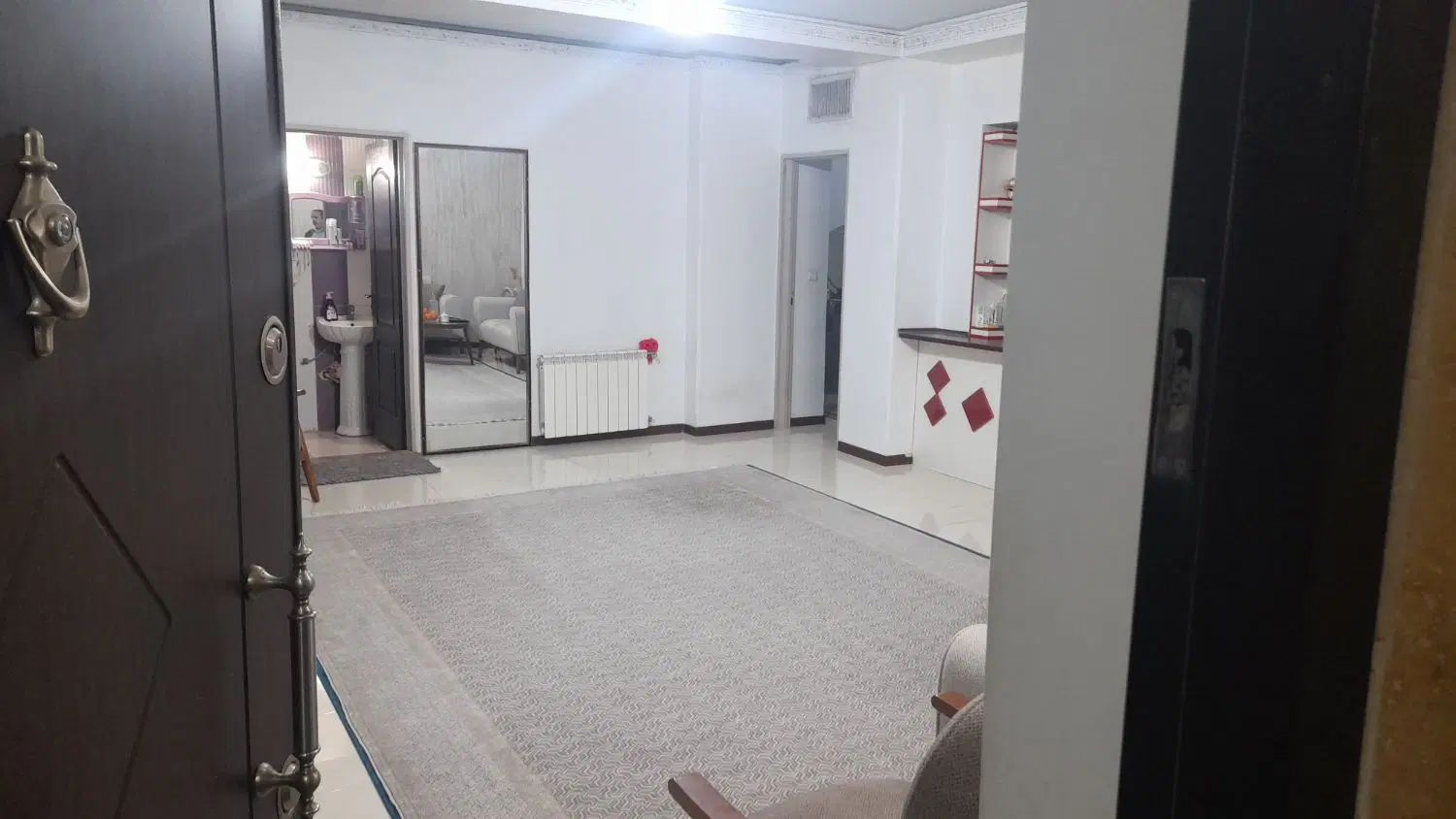 آپارتمان ۷۵ متری تمیزو مرتب