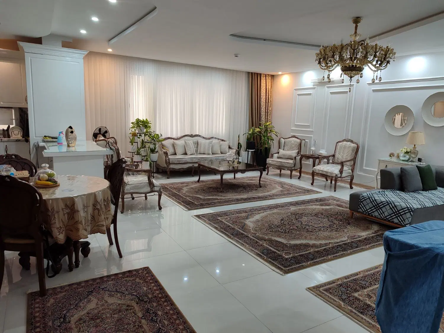 اپارتمان ۱۱۷متراموزگار۲۹