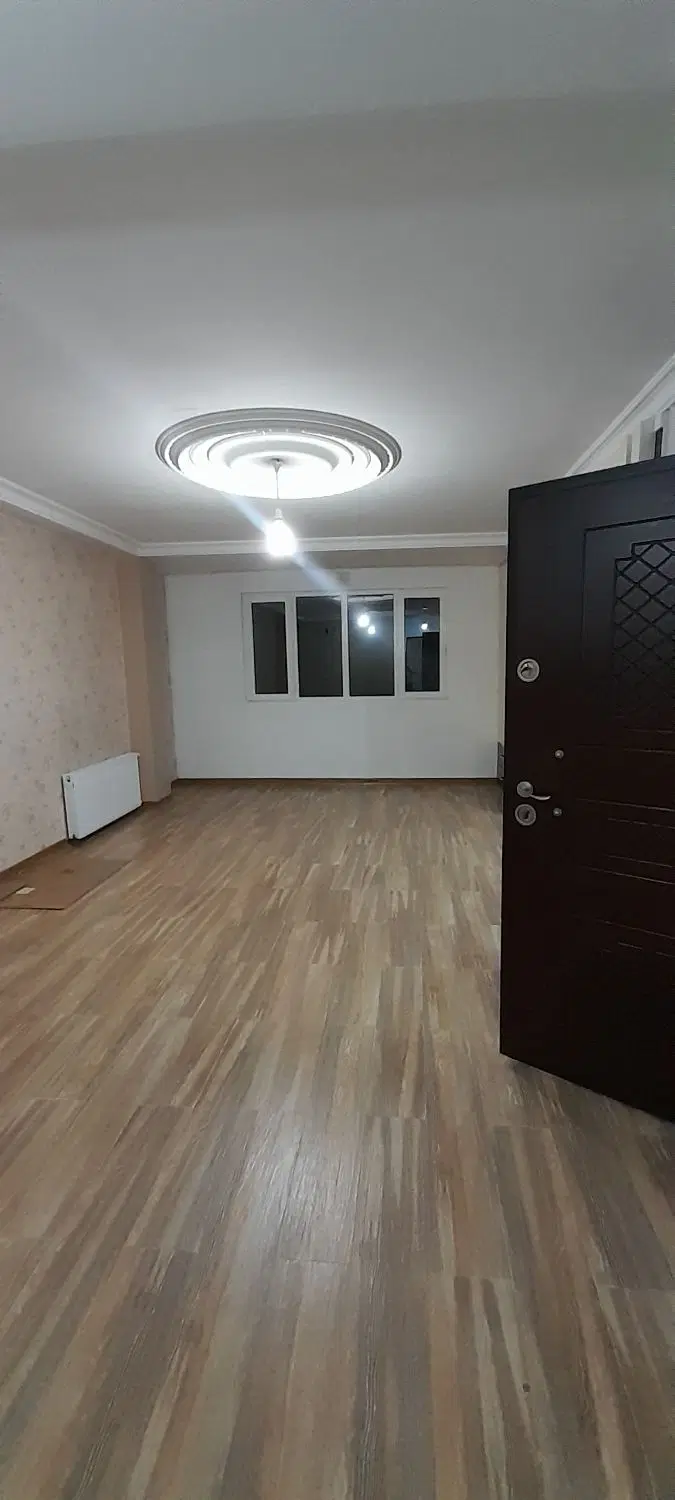 90متر_ پرستار_ شیک