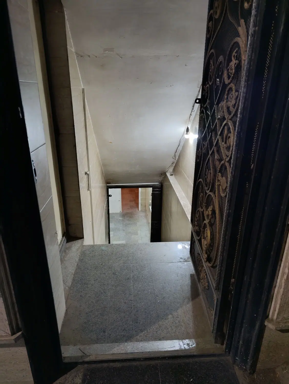 اجاره ی زیرزمین ۱۰۰ متری
