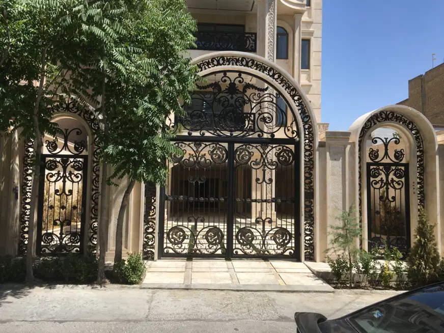 فلاحی آپارتمان 105 متری دو نبش