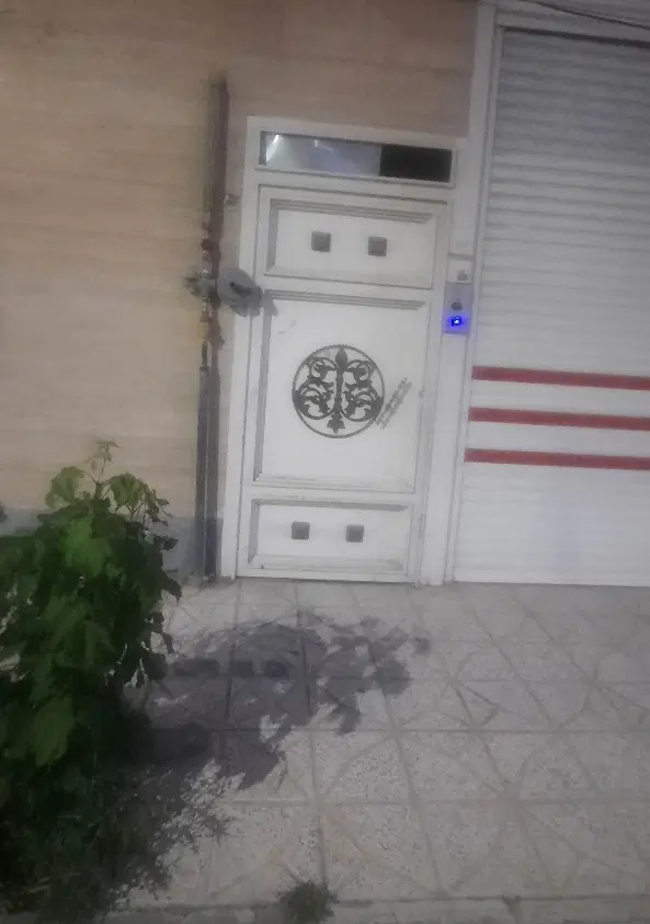 رهن آپارتمان 110 متری طبقه اول مسکونی خیابان بعثت