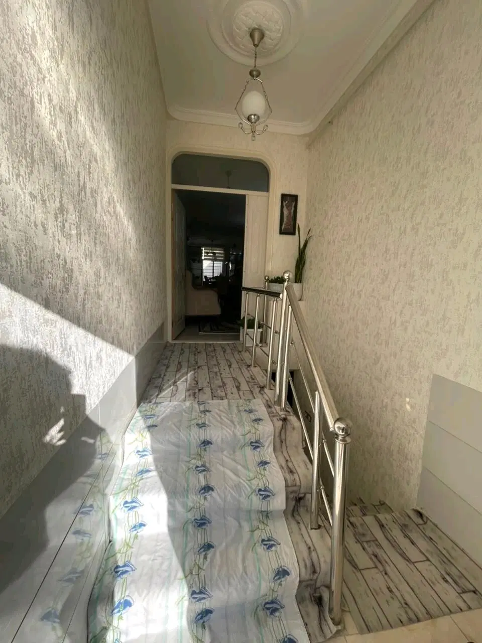 ساختمان نقلی لوکس120متری در خیابان صاب تبریزی