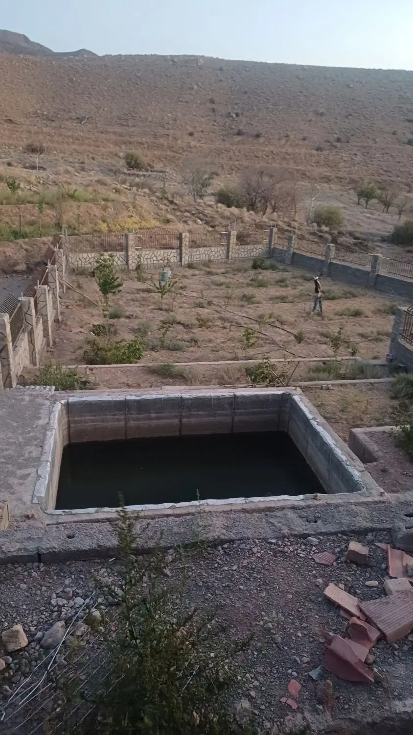 خانه باغ ابتدا جاده سیرچ کهن یاور