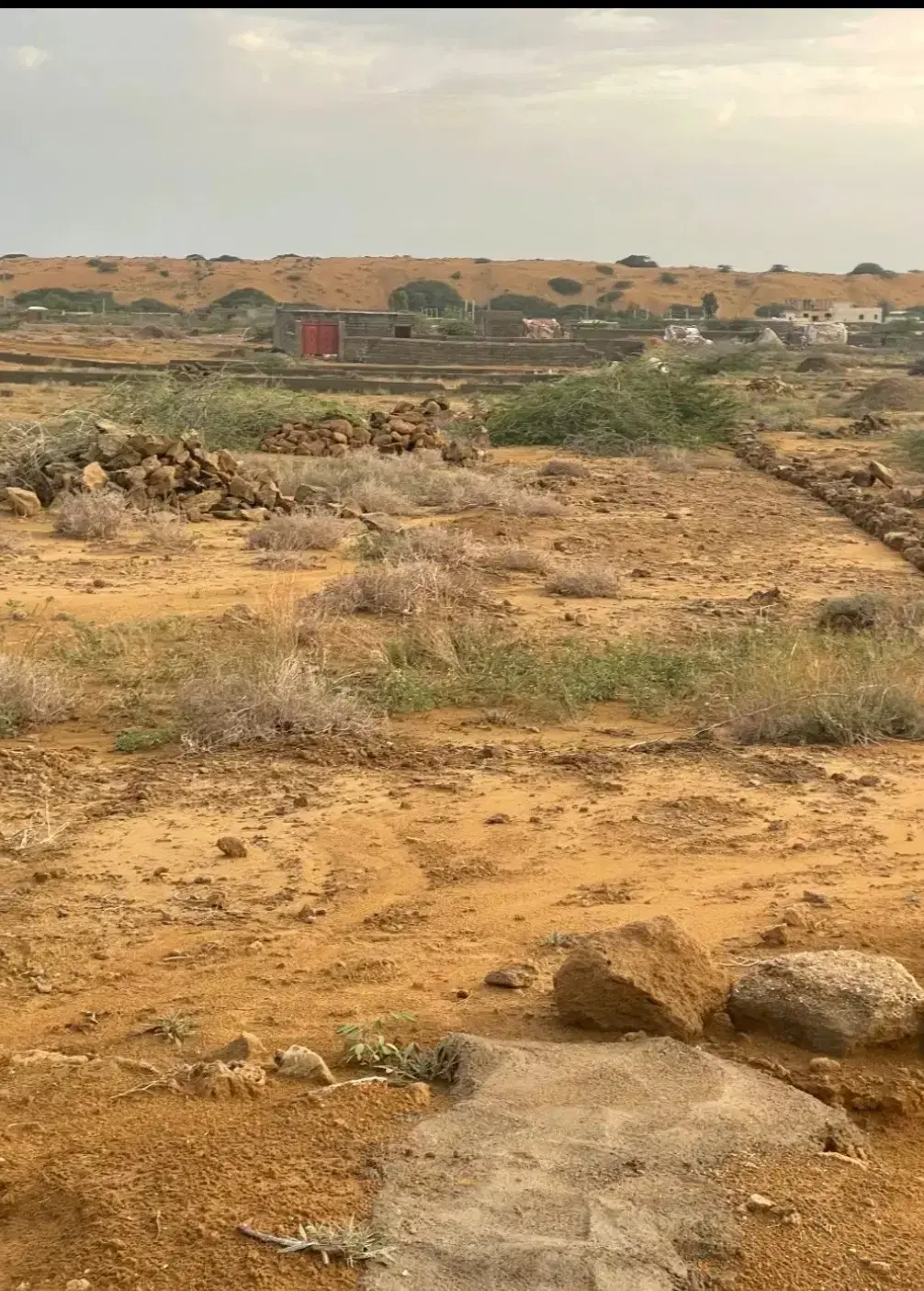 زمین دارم رمین نرسیده احمد آباد نیاز مالی میفروشم