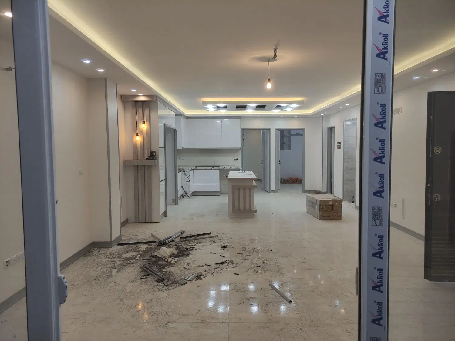 آپارتمان 105متری واقع پل سرهنگ خیابان معراج
